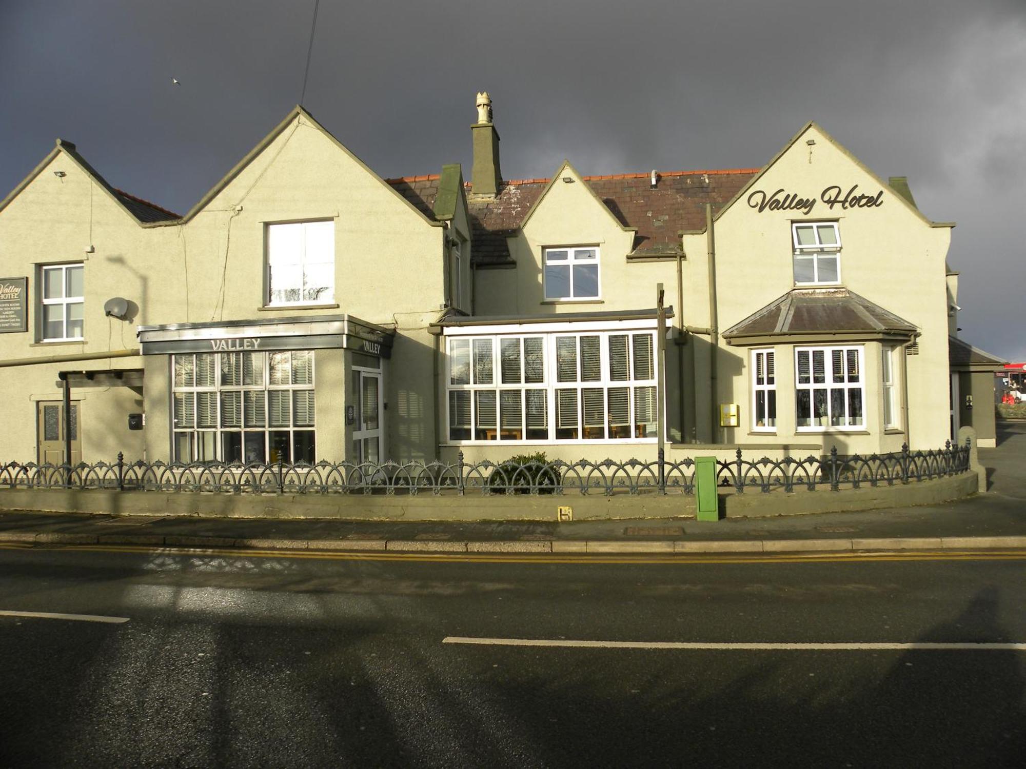 The Valley Hotel, Anglesey Exterior foto
